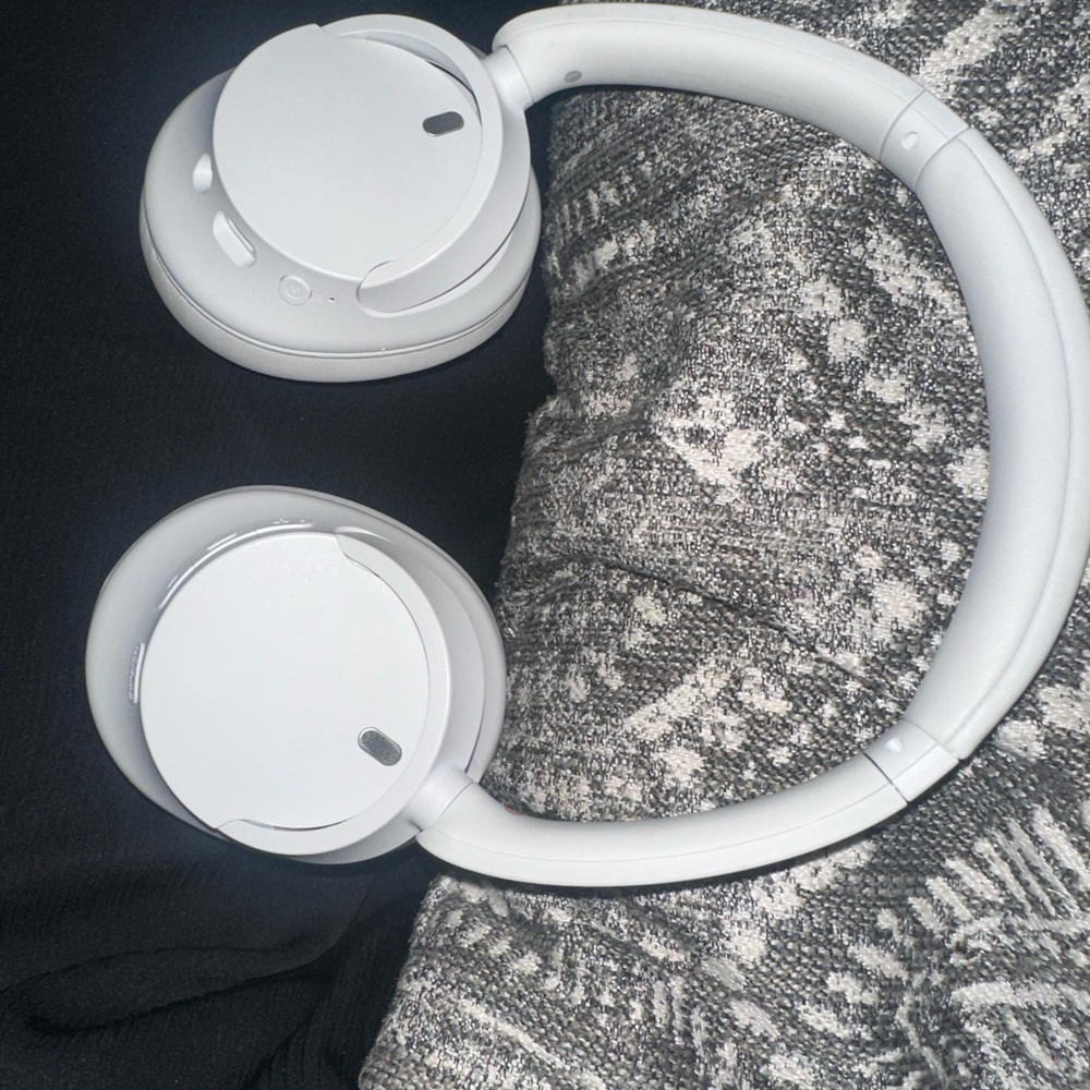 sony headphones! wireless
